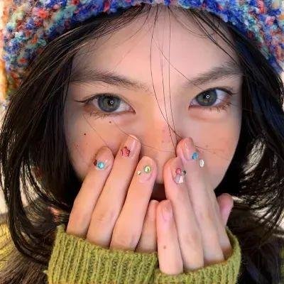 当她恋爱时封面